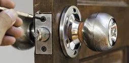 Amber Locksmith Store Franklin, MI 248-382-8682 - Emergency-unlock